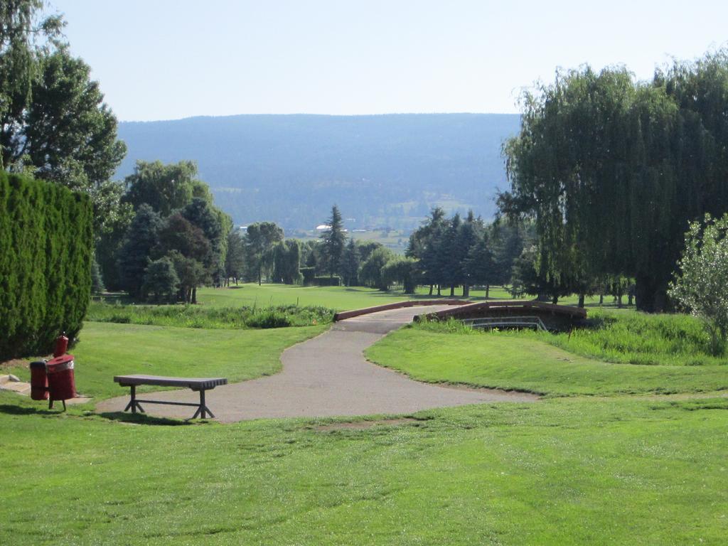Winedownhere - Lic. 75806 Kelowna Exteriér fotografie